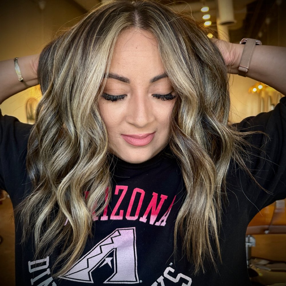 Soft bronde texture by Rachael Miller